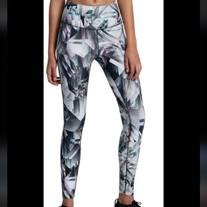 Nike Power Legend Tights Leggings High Rise Small Dri Fit Botanical Fresh